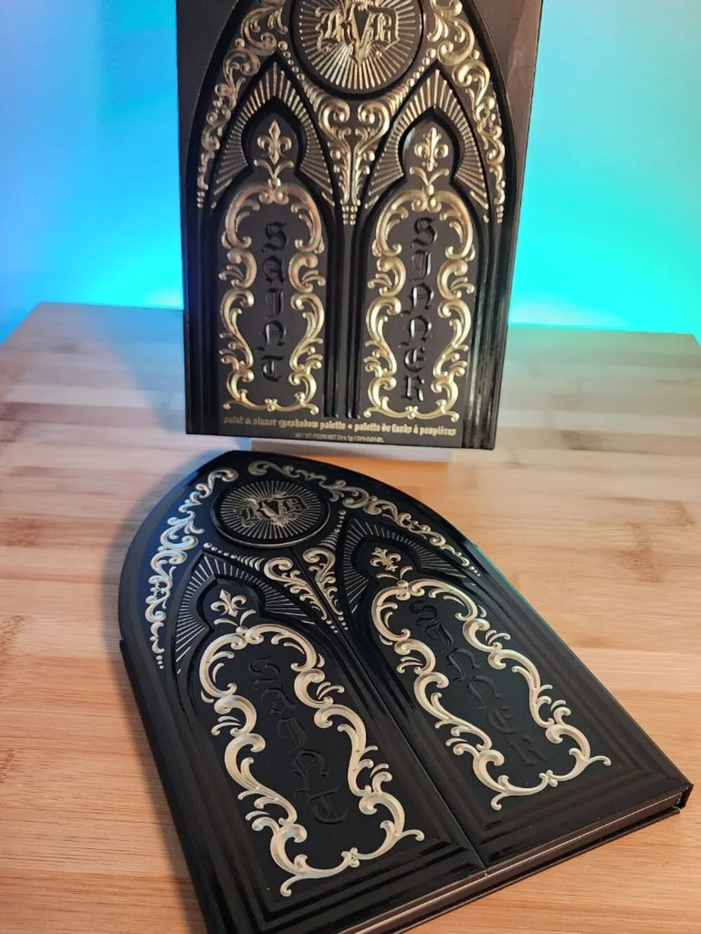 New! Kat Von D Saint & Sinner Eyeshadow Palette - Discontinued